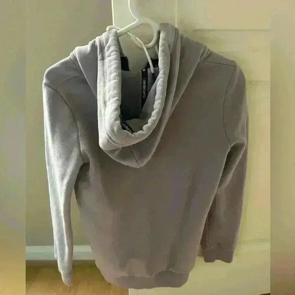 NWOT - Super dry purple zip up - US size 2 - Picture 6 of 6